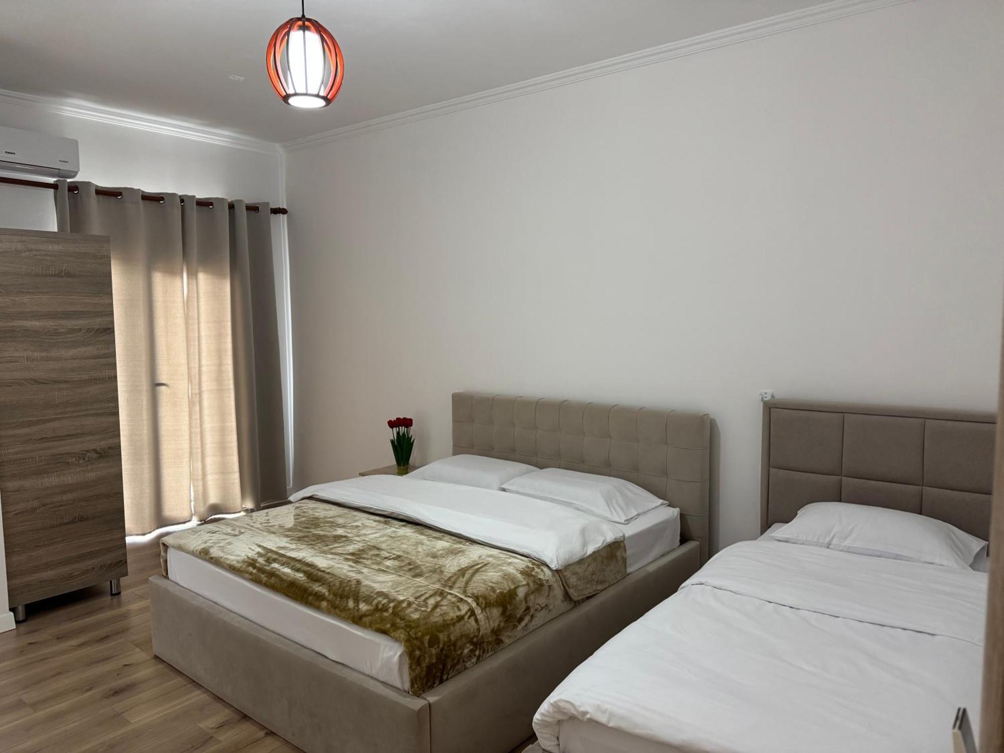 Kutal Park Inn Hotel Permet Bagian luar foto